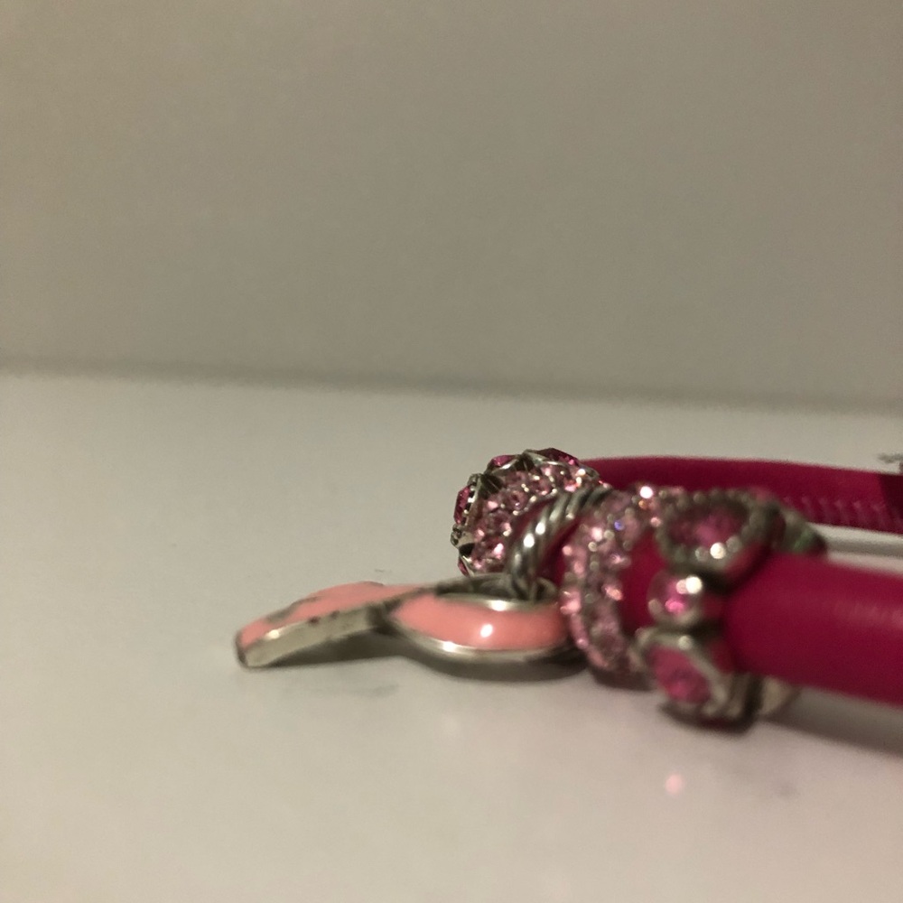NWT Brighton Pink Woodstock Leather Bracelet With Pink Ribbon And Crystal Charms - Picture 5 of 5